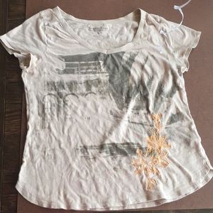 🏝Lucky Tee Beach Vibe Tan Super Cute-Just In! 🌺